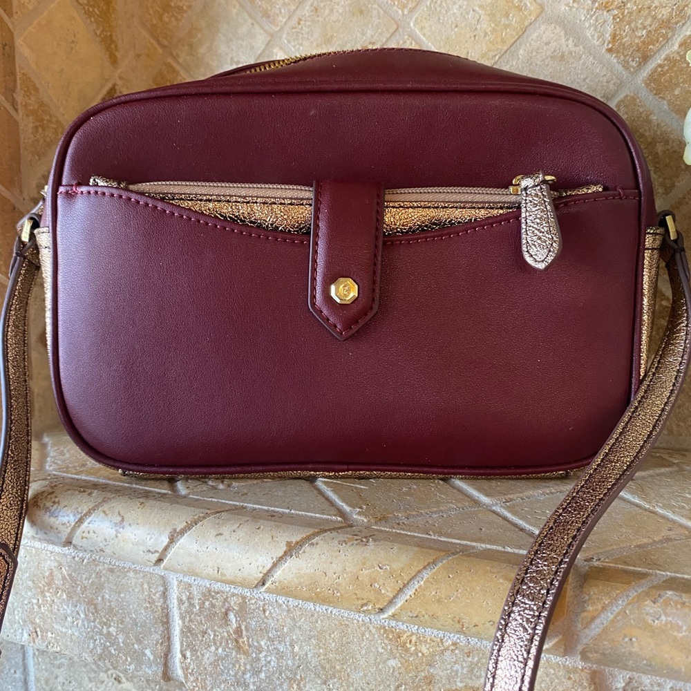 Gili Crossbody